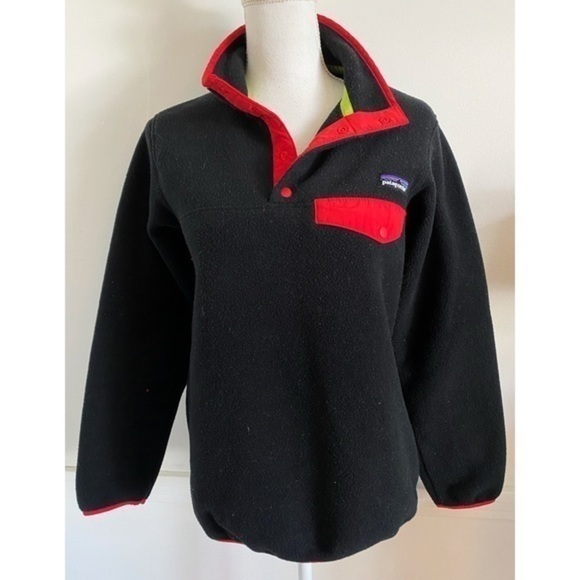 Patagonia • Synchilla Black Red Fleece Pullover - Picture 1 of 4